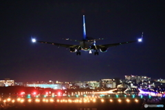 Night ７３７