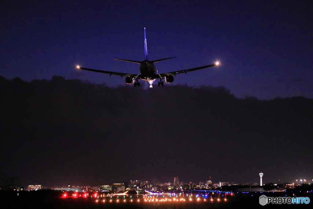 ANA737