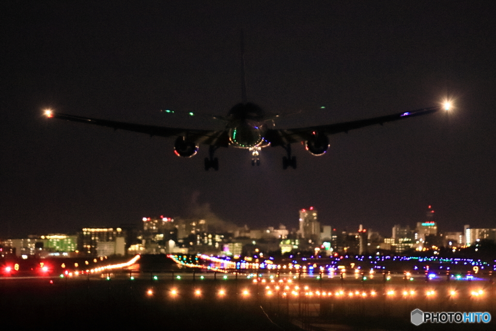 闇夜の７６７