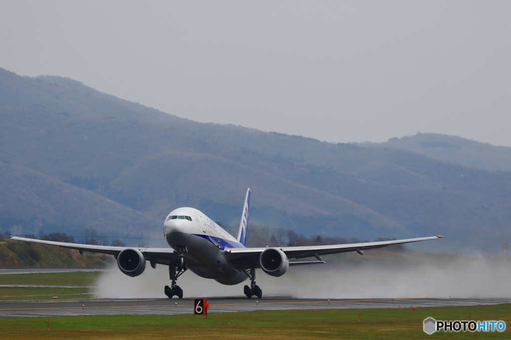 雨天の777