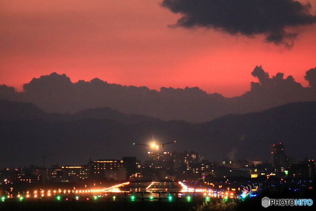 夜 函館空港