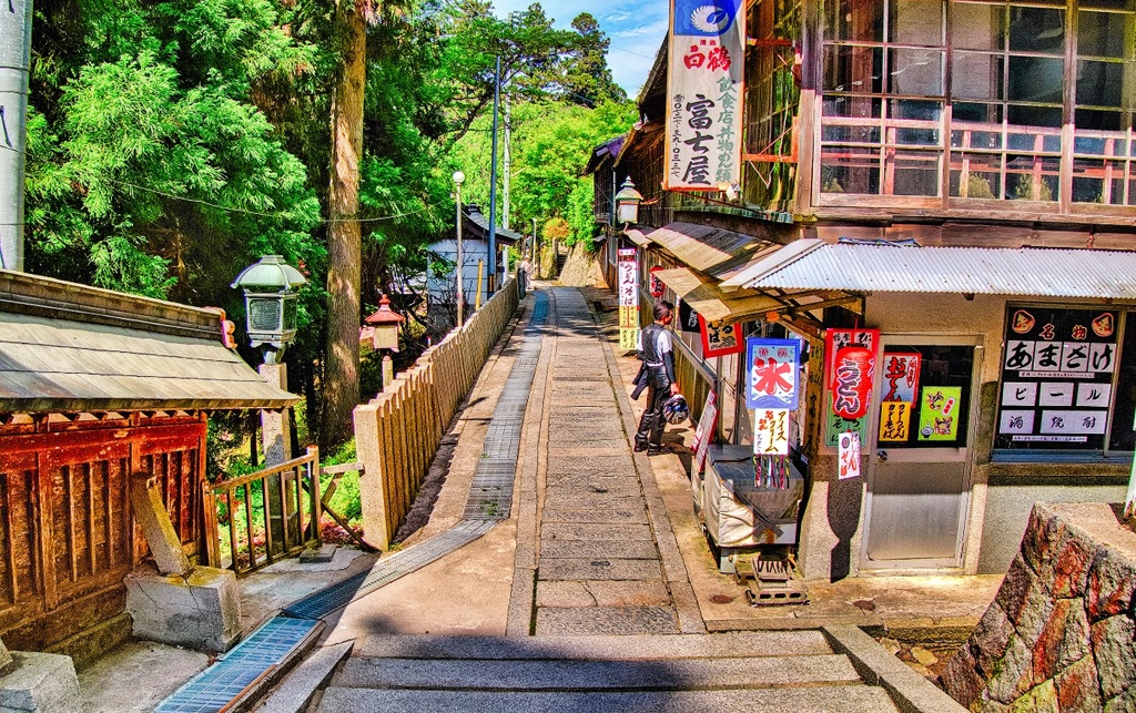 風景６９５　大阪　参道