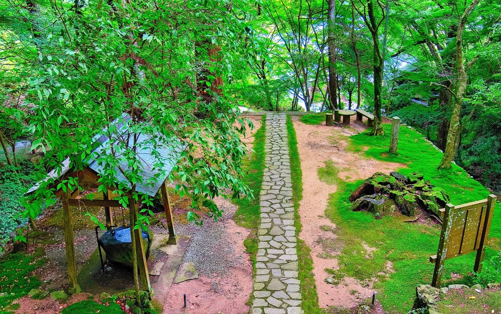 日本風景７８０　寺　参道
