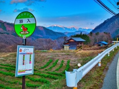 風景３７２ 木曽　バス停
