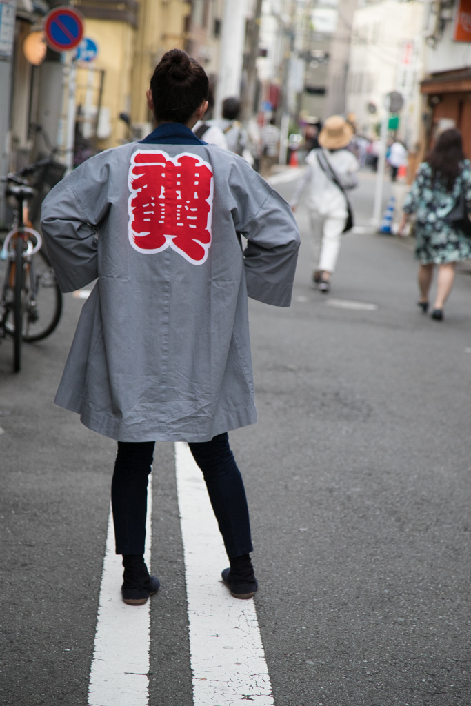見守る１