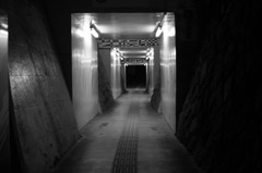 トンネル