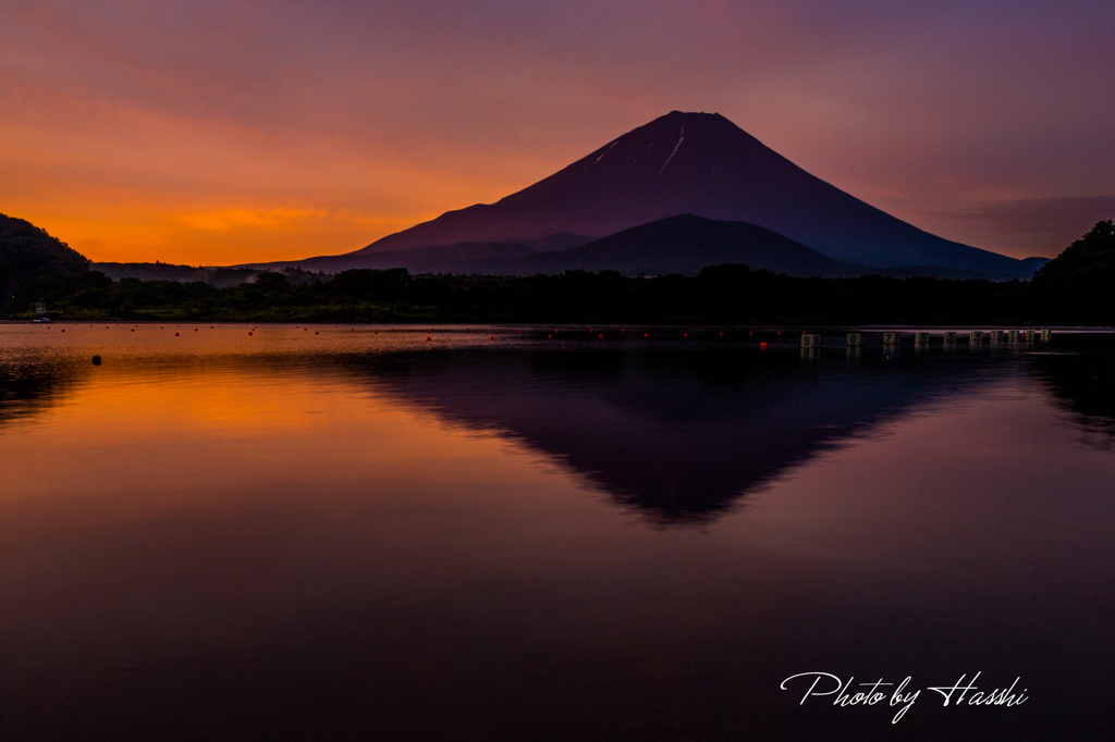茜色の夜明け