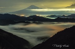 天高く雲多し。