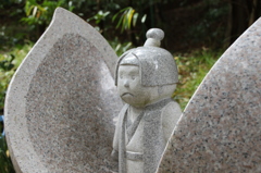 ぱかっ。