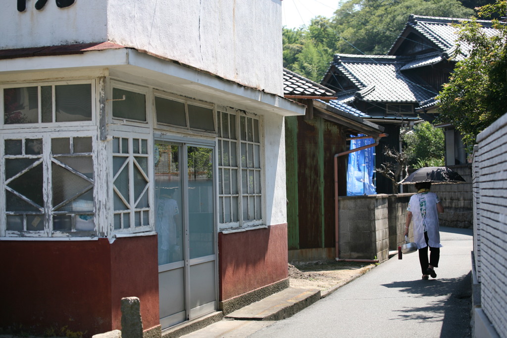 島の路。
