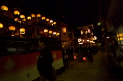 城端曳山祭2015：夜の町を行く（竹田山a）