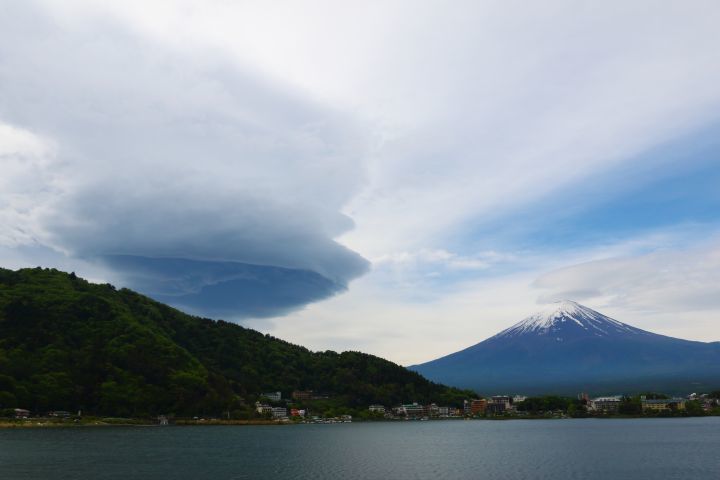 釣鐘雲