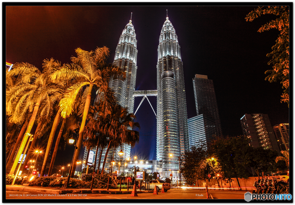 ぺトロナスツインタワー