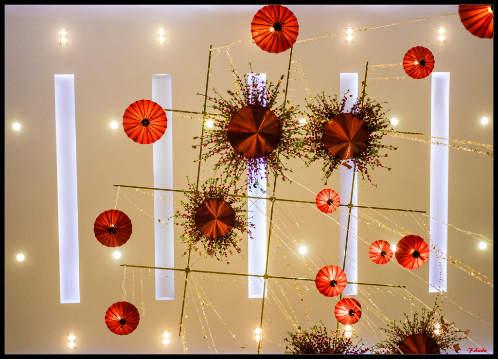 デパートの天井