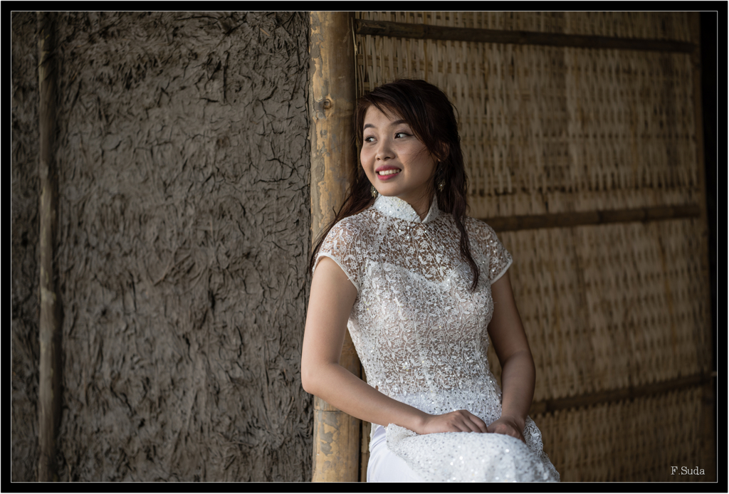 アオザイの半袖