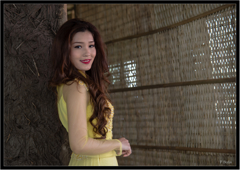 金色のアオザイー