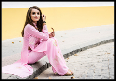 ピンクアオザイ４