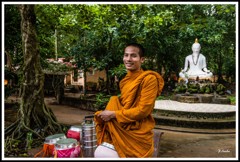 明るいお坊さん