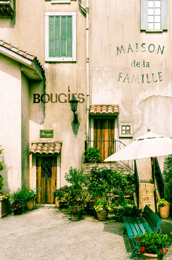 -MAISON de la FAMILLE-