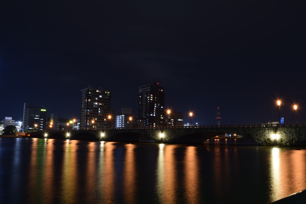 萬代橋