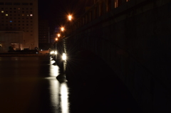 夜明け前の万代橋