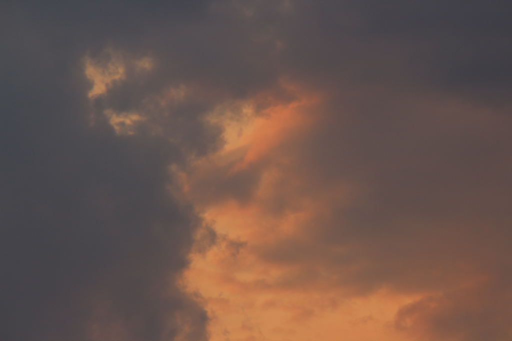 雲を染めて。