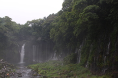 白糸の滝。