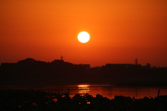 10月19日、朝日。