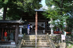 定林寺。