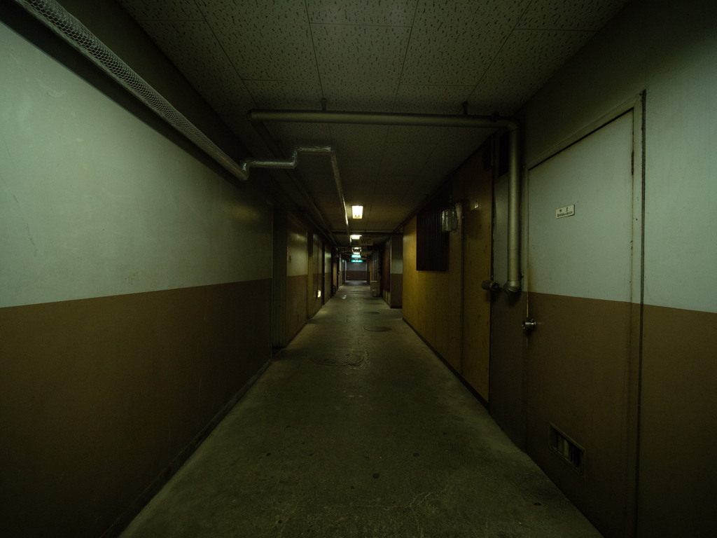 裏通路