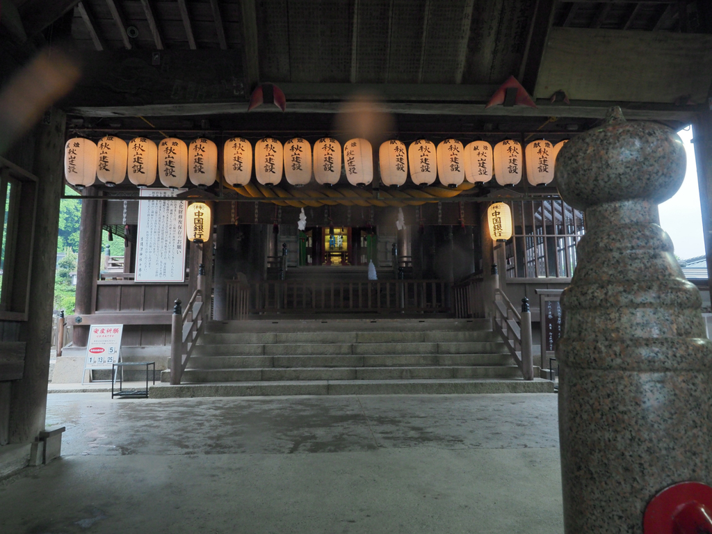 吉備津神社 神前