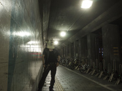 名駅高架下