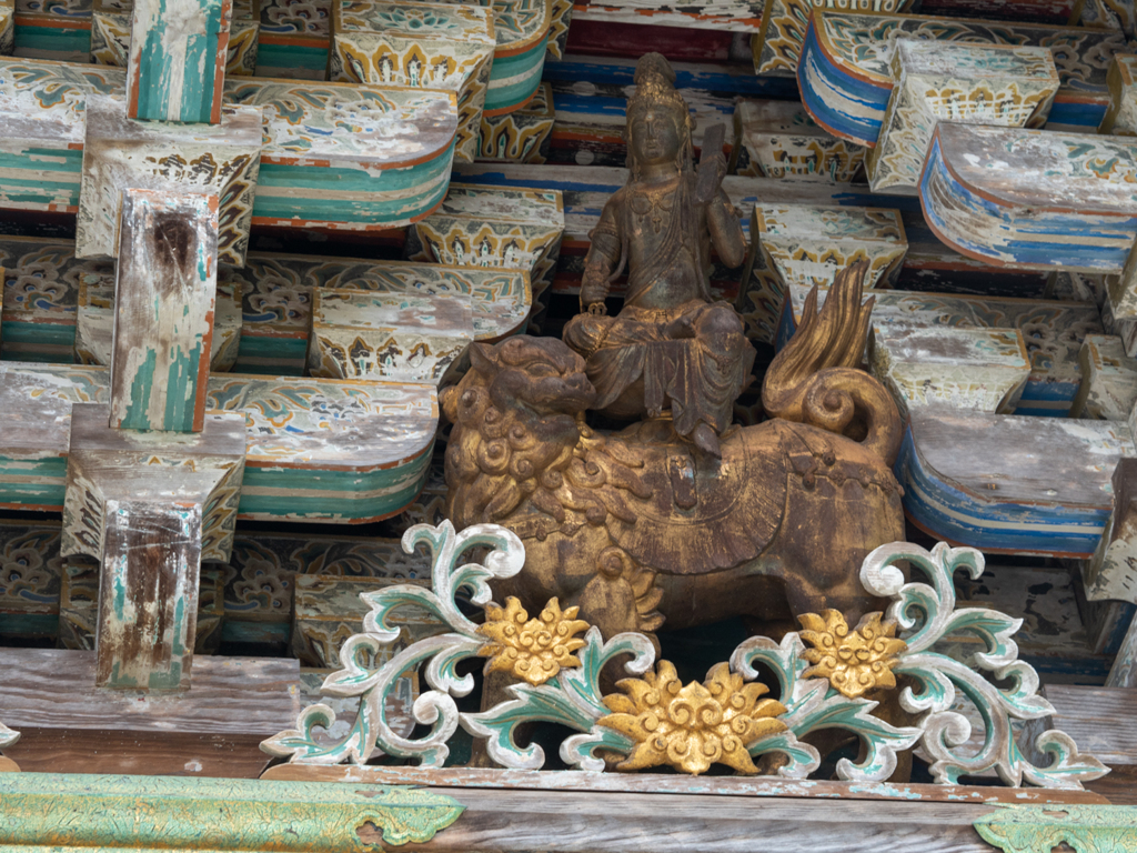 耕三寺博物館 屋根文殊