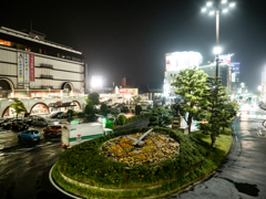 駅南口 花時計