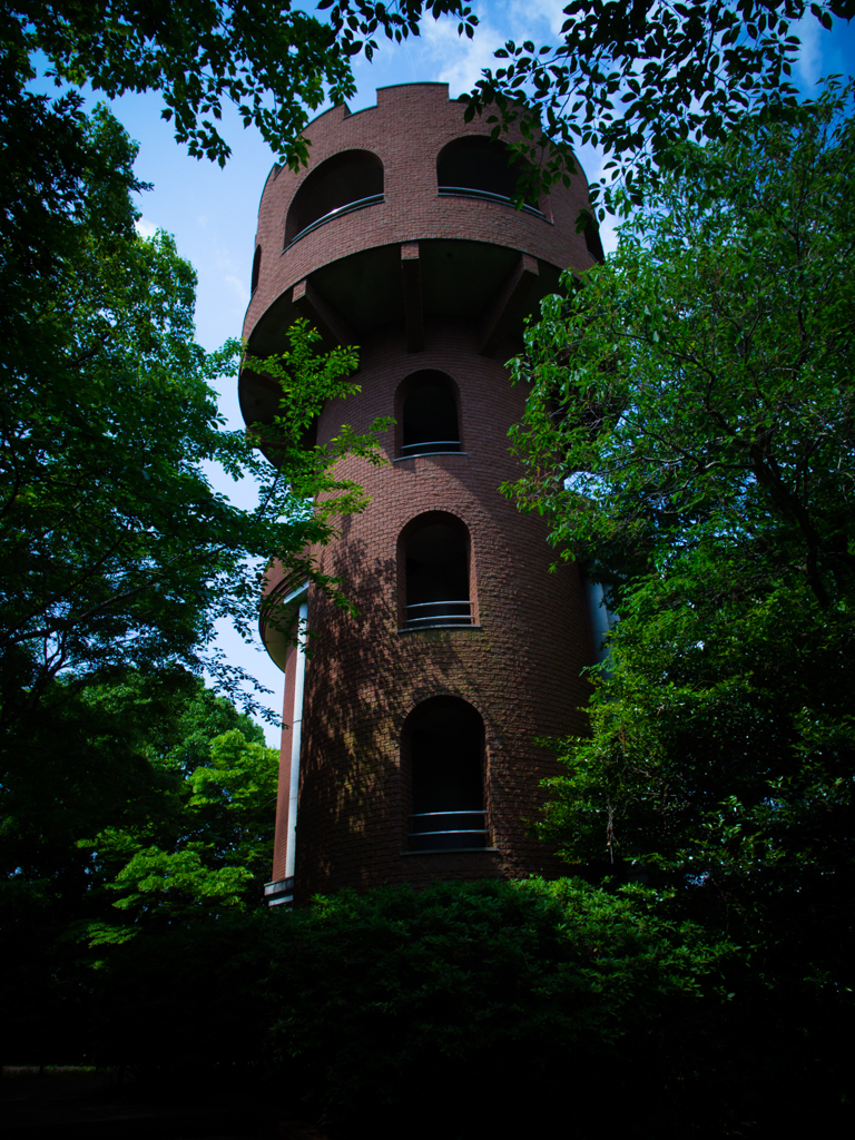 公園タワー