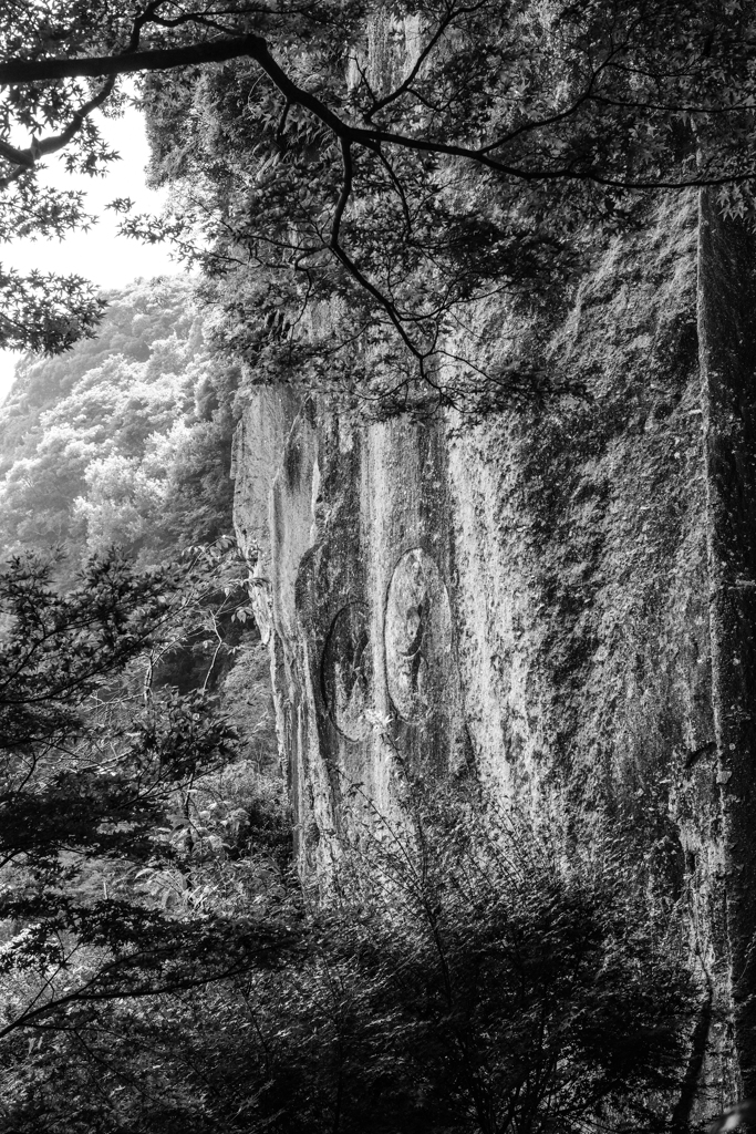 清水磨崖仏月輪大梵字（鹿児島）