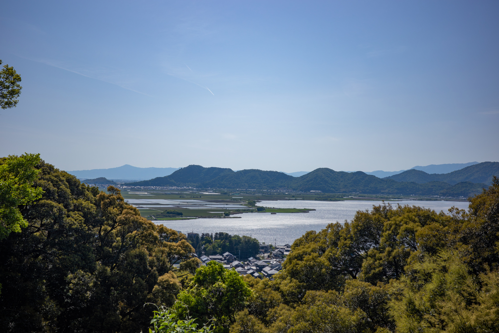 安土城天主台より八幡山方面（滋賀県近江八幡市）