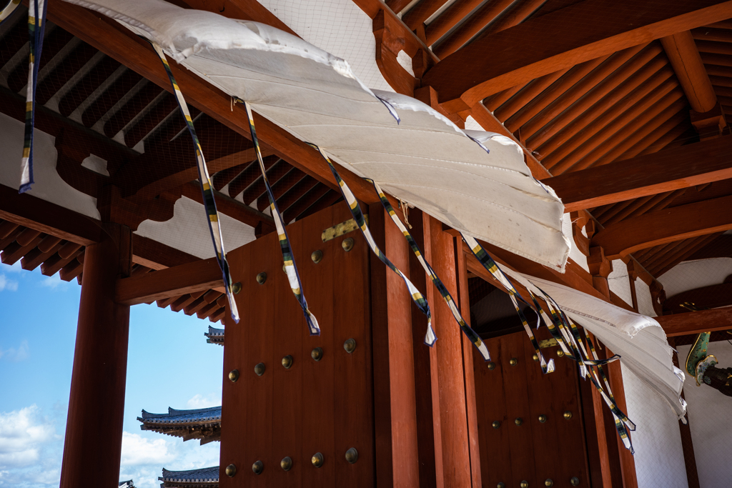 薬師寺中門（奈良県奈良市）