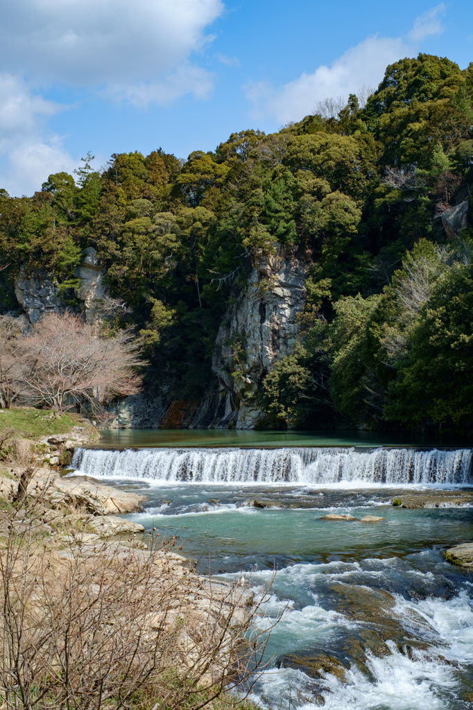 屏風岩（兵庫県猪名川町）