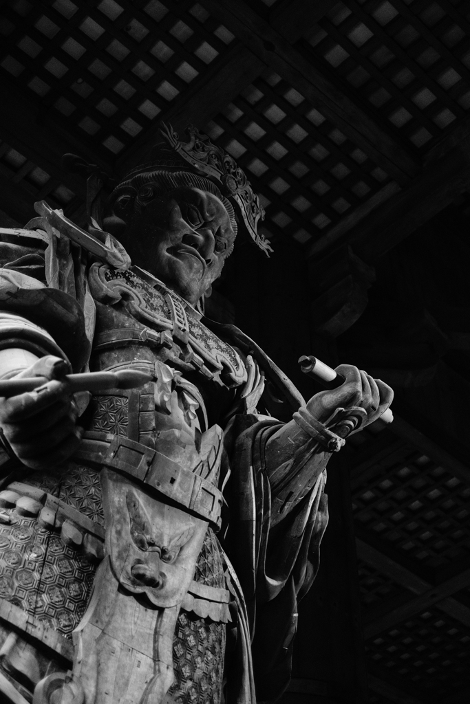 東大寺大仏殿内広目天（奈良）