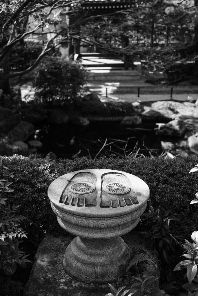 尊鉢厄神釈迦院（大阪府池田市）