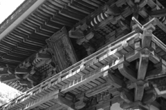 石上神宮楼門（奈良）