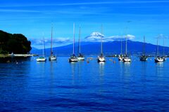 静かな海辺