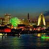 夜の港町
