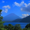 富士五湖めぐり・本栖湖畔
