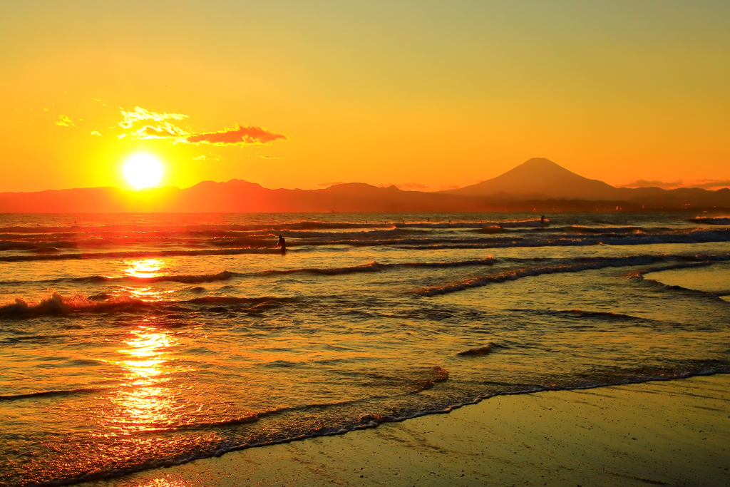 夕暮れの海