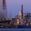 夕暮れの精油所