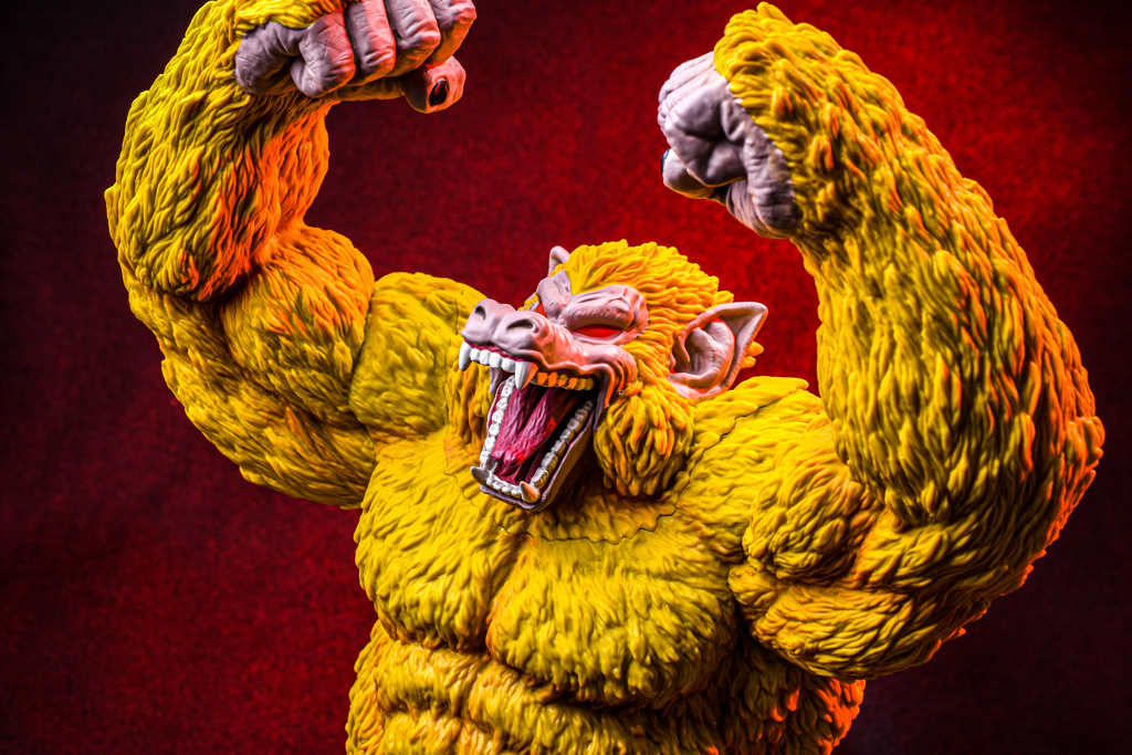 黄金大猿悟空ソフビフィギュア