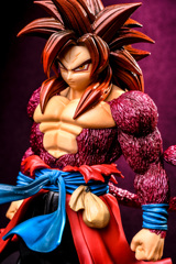 孫悟空:ゼノ(超フルパワーサイヤ人4限界突破)