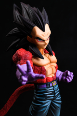 超サイヤ人４ベジータ